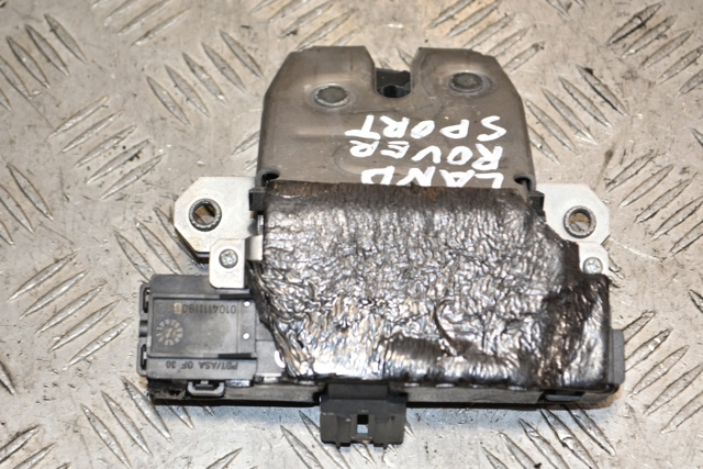 LAND ROVER FQR500130 Замок багажника в наличии Тернополь