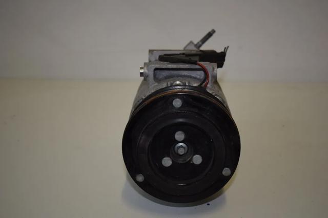 Насос кондиционера FV4119D629DB FORD