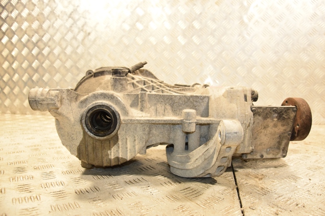 LAND ROVER GJ324N053AC в наличии Хмельницкий