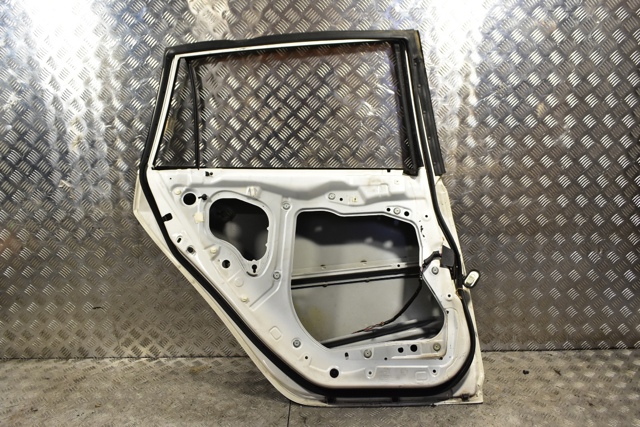 GS1D73010 MAZDA купить в Ирпень