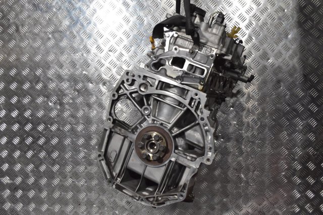 Двигатель в сборе HR16DE NISSAN