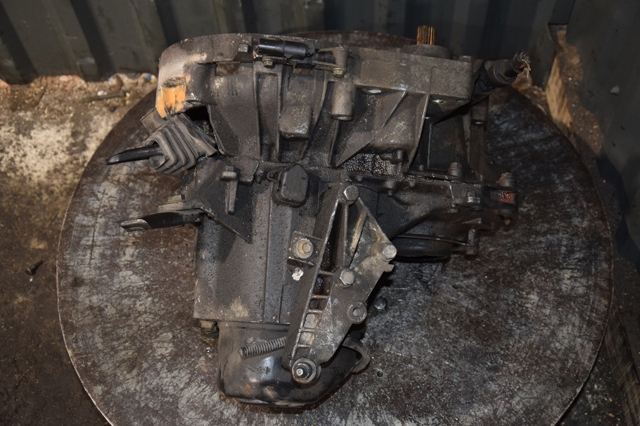 RENAULT JB3169 в наличии Ирпень