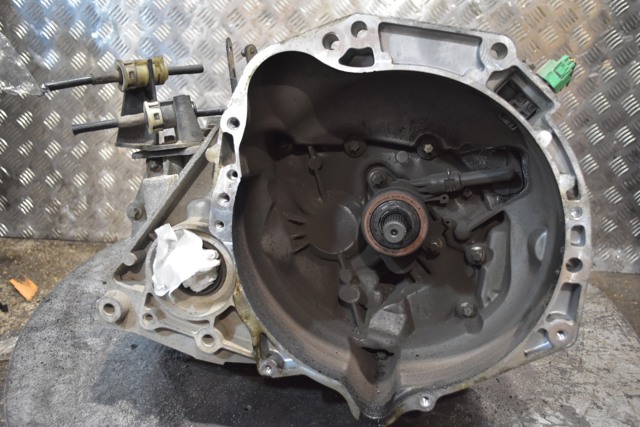 КПП в сборе JH3103 NISSAN