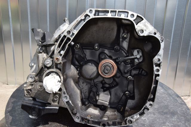 Коробка передач в сборе с главной передачей и дифференциалом JR5060 RENAULT