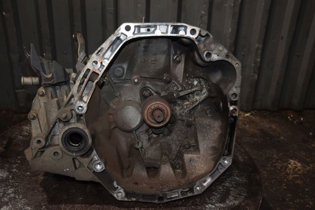 Механическая коробка переключения передач JR5306 RENAULT