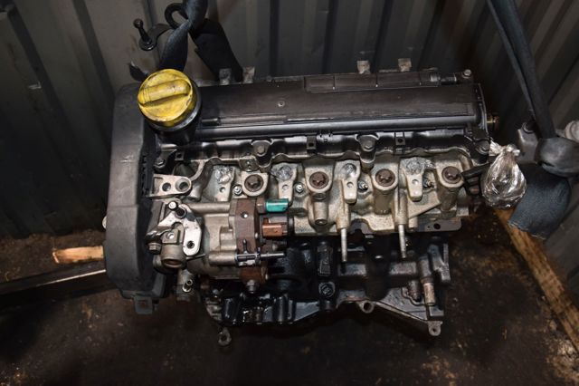 RENAULT K9K704 Двигатель в сборе в наличии Ровно