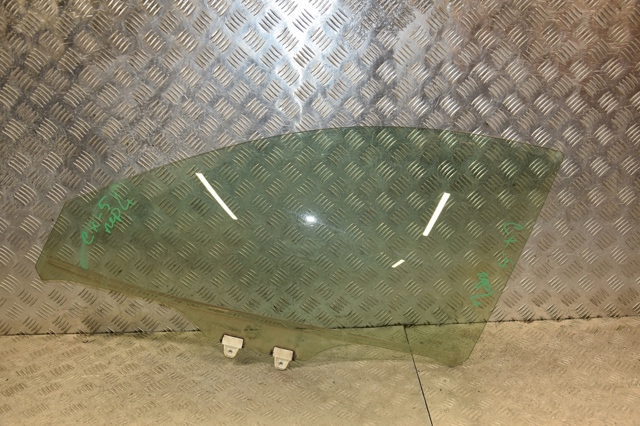Стекло передней двери, левой KD5359510A MAZDA