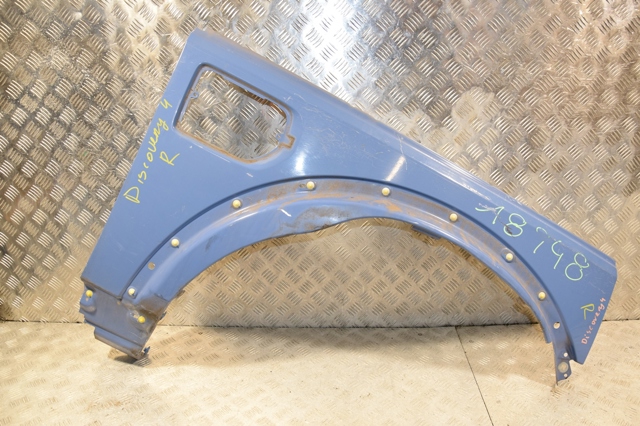 Крыло переднее правое LR013931 LAND ROVER