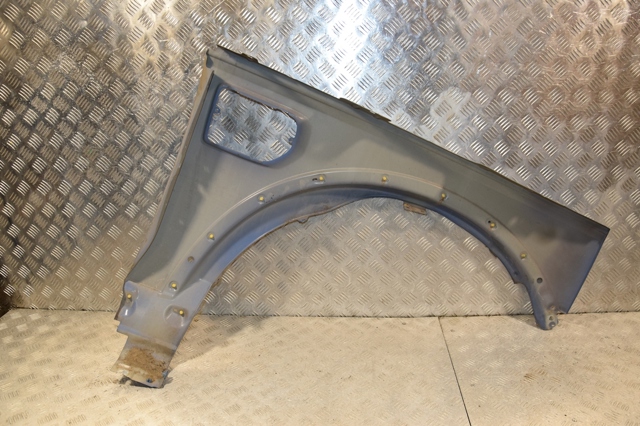LR013932 Крыло переднее левое купить Черновцы