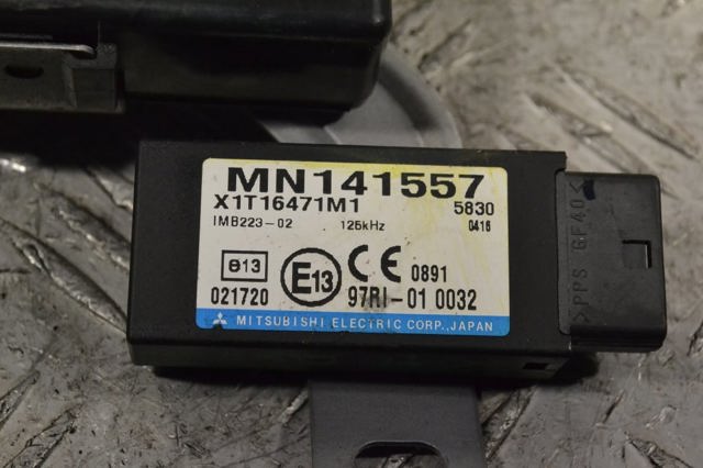 Антенна иммобилайзера MN141557 MITSUBISHI
