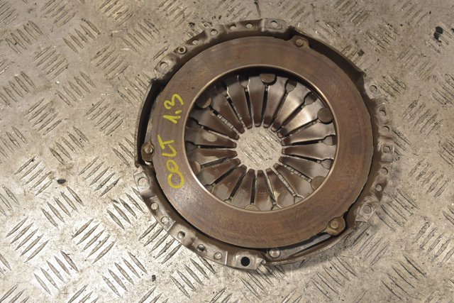 Корзина диска сцепления MN900942 MITSUBISHI