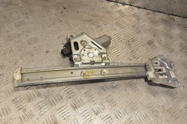MR436869 MITSUBISHI Мотор стеклоподъемника двери задней левой купить в Кривой Рог