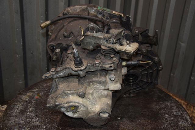 RENAULT ND0008 КПП в сборе (механическая коробка передач) в наличии Харьков
