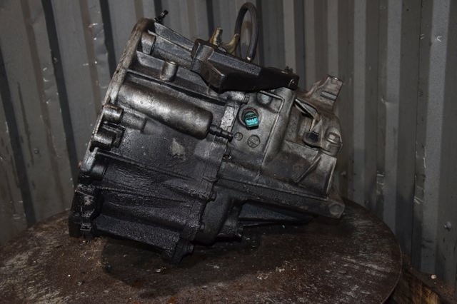 ND4004 RENAULT КПП купить в Киев