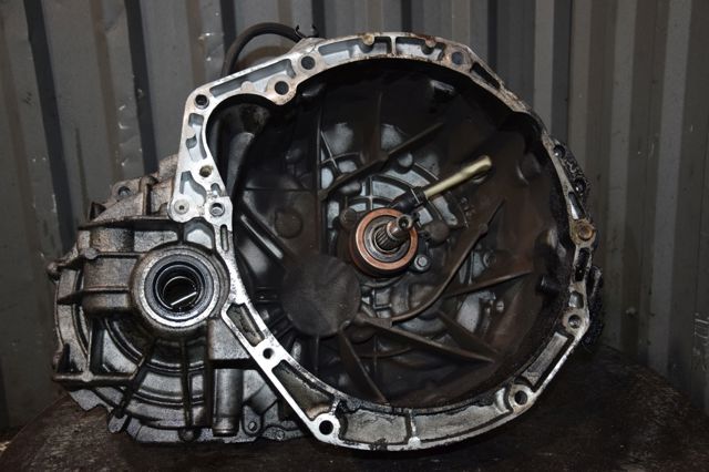 Механическая коробка передач ND4004 RENAULT