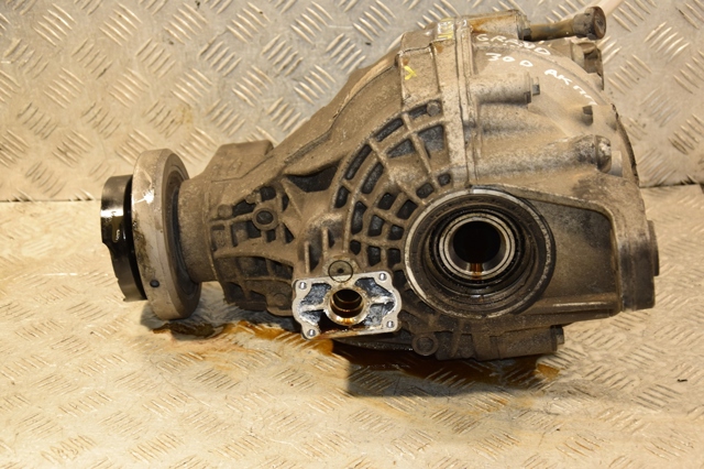 P68184737AB CHRYSLER купить в Ужгород
