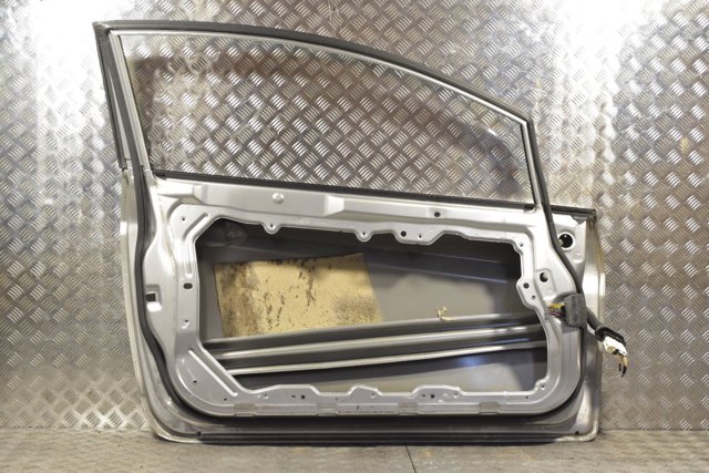 P8A61B20125KA FORD Дверь передняя левая купить в Николаев