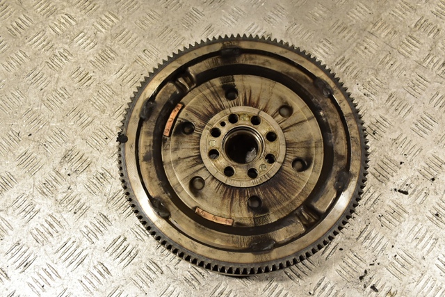 R2A116610B MAZDA Маховик купить в Львов