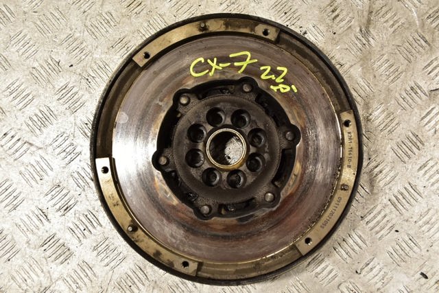 R2A1-16-610B Mazda Маховик двигателя