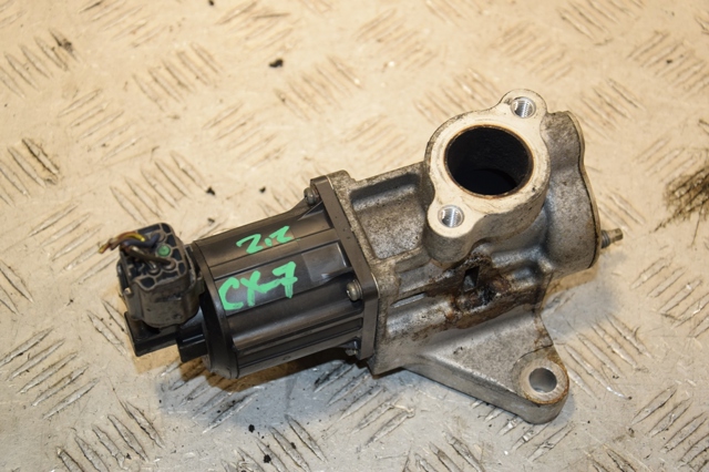 Клапан ЕГР R2AA20300A MAZDA