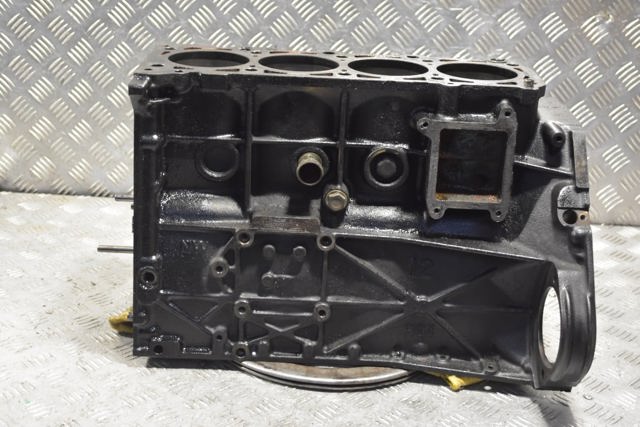 R6110111201 Mercedes