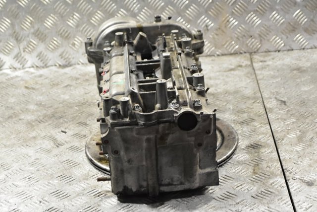 R6420163901 MERCEDES Головка блока цилиндров (ГБЦ) правая купить в Павлоград