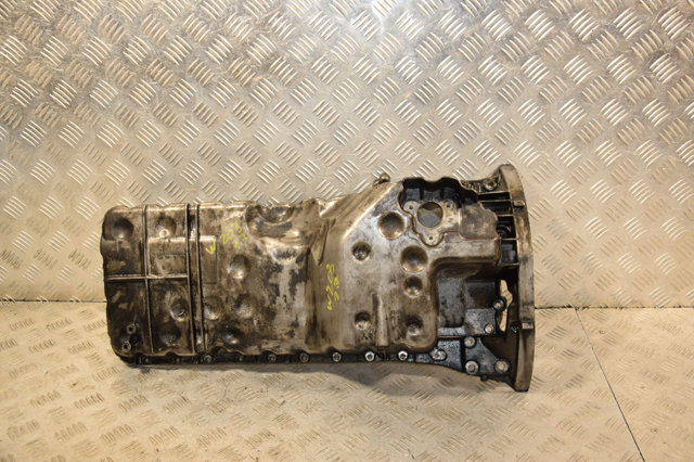 Защита двигателя R6470140102 MERCEDES