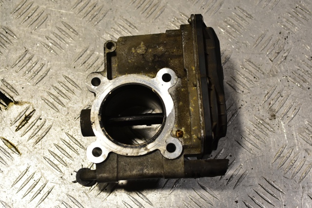 Дроссельная заслонка RF7J136B0C MAZDA