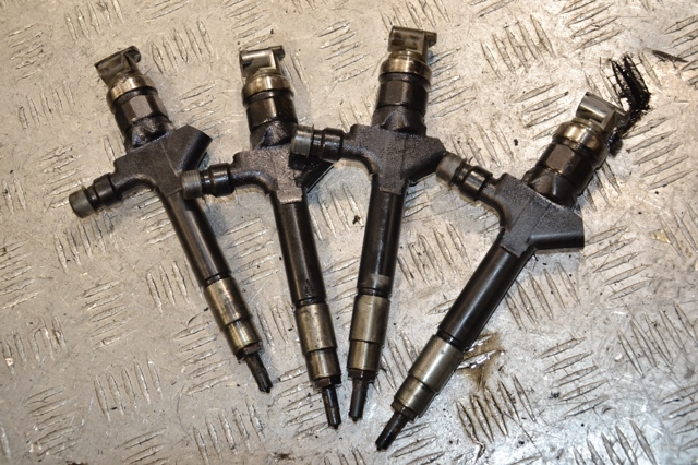RF8G13H50 MAZDA Топливные форсунки купить в Одесса
