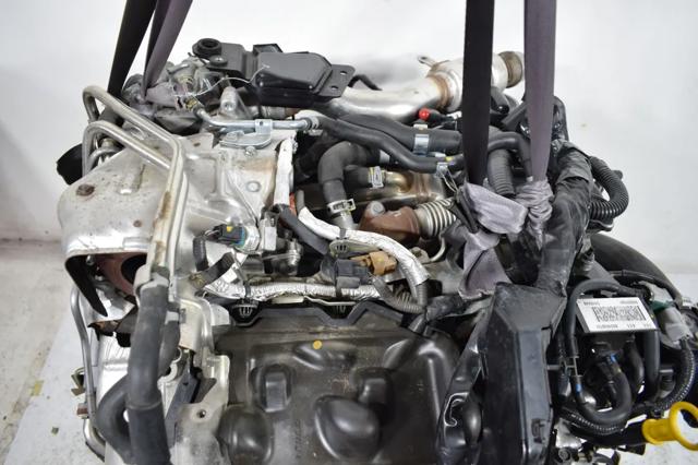 NISSAN V9X Двигатель в сборе в наличии Днепр