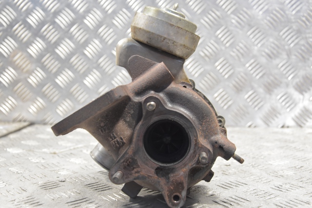 MAZDA VJ360801 в наличии Полтава