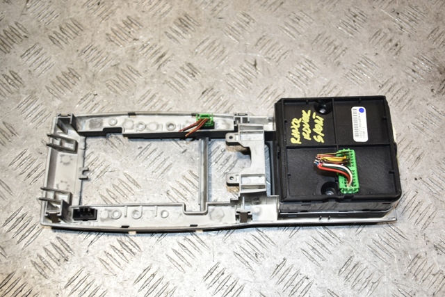 LAND ROVER YUD501770 в наличии Тернополь