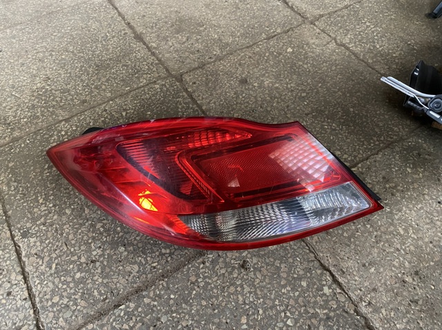 Правый стоп 168348 OPEL