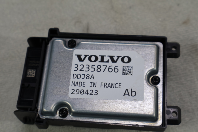 VOLVO 32358766 Модуль управления (ЭБУ) контроля мертвых зон в наличии Черновцы