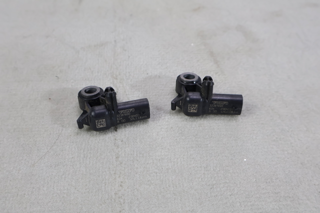 Датчик AIRBAG передний 32381890 VOLVO