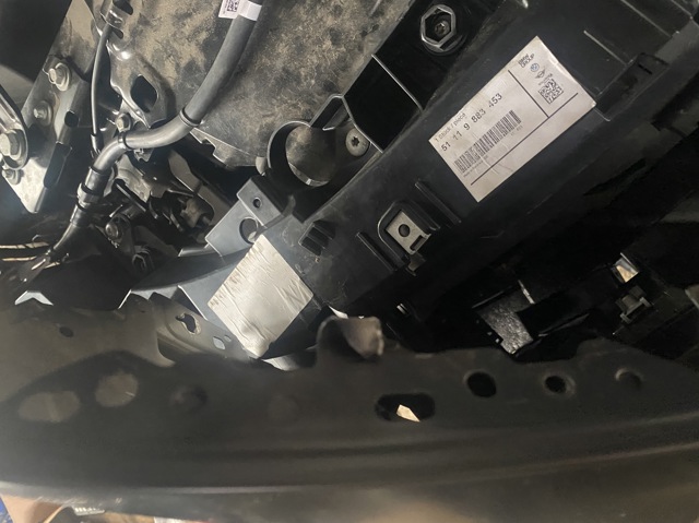 41359628642 BMW Крыло переднее правое купить в Житомир