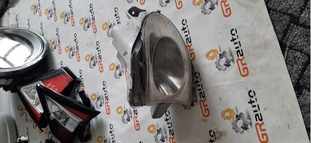 Фонарь противотуманный задний, левый 8122133220 TOYOTA