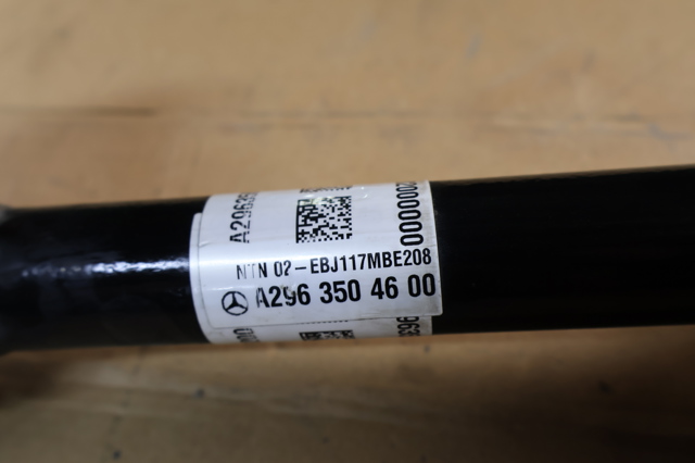 MERCEDES A2963504600 Полуось задняя правая в наличии Одесса