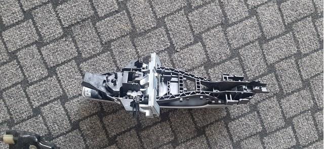Держатель наружной ручки двери, передней правой C2Z31750 JAGUAR