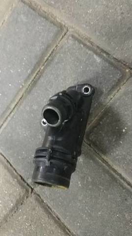 Фланец патрубка охлаждающей жидкости 11117800048 BMW