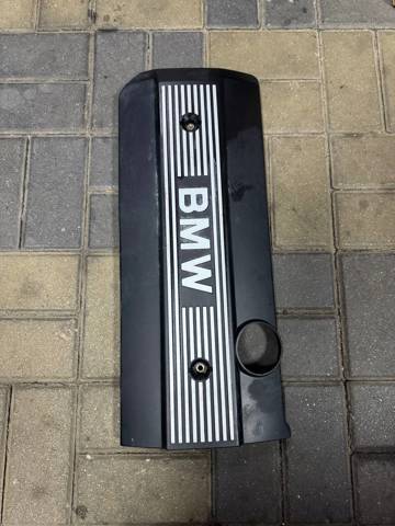 Крышка мотора декоративная 11121748633 BMW