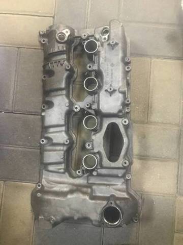 Крышка клапанная, правая 11127636759 BMW