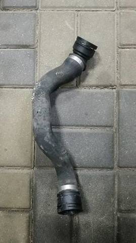 Патрубок радиатора охлаждения нижний 11532249779 BMW