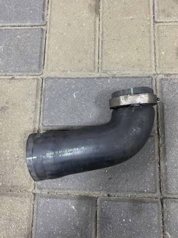 Патрубок воздушный, выход из компрессора (наддув) 11612249524 BMW