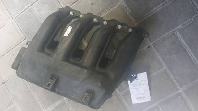 Впускной коллектор 11617800578 BMW