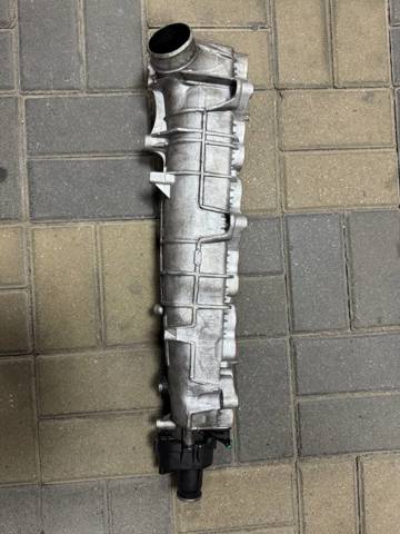 Коллектор впускной 11618515685 BMW