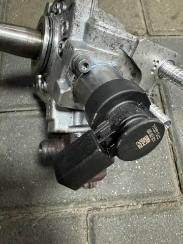 Регулятор давления ТНВД 13517823454 BMW