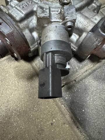 Редукционный клапан ТНВД BMW 5