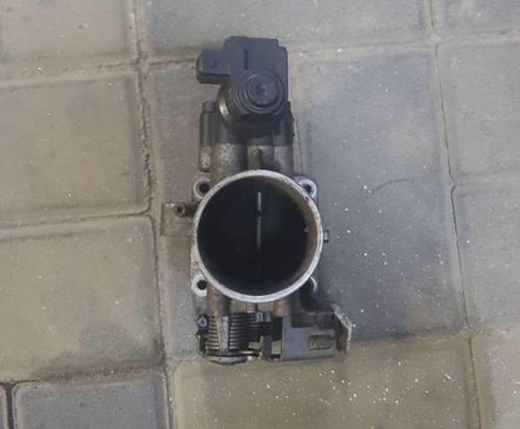 Дроссельная заслонка 13541247594 BMW