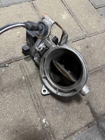 13541740505 BMW Дроссельная заслонка купить в Кривой Рог